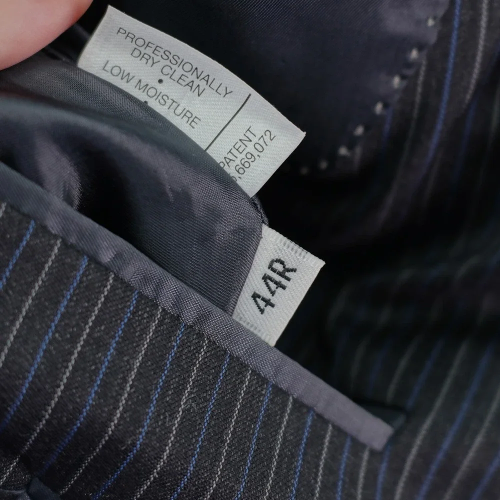 Hart Schaffner Marx 1887 Wool 2 Piece Suit Gray Striped -40R  37 / 30- Pleated H